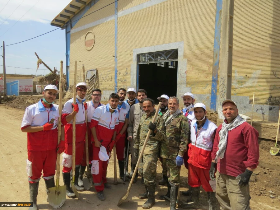 اعزام دانشجو به منطقه سیل زده پل دختر خوزستان 3